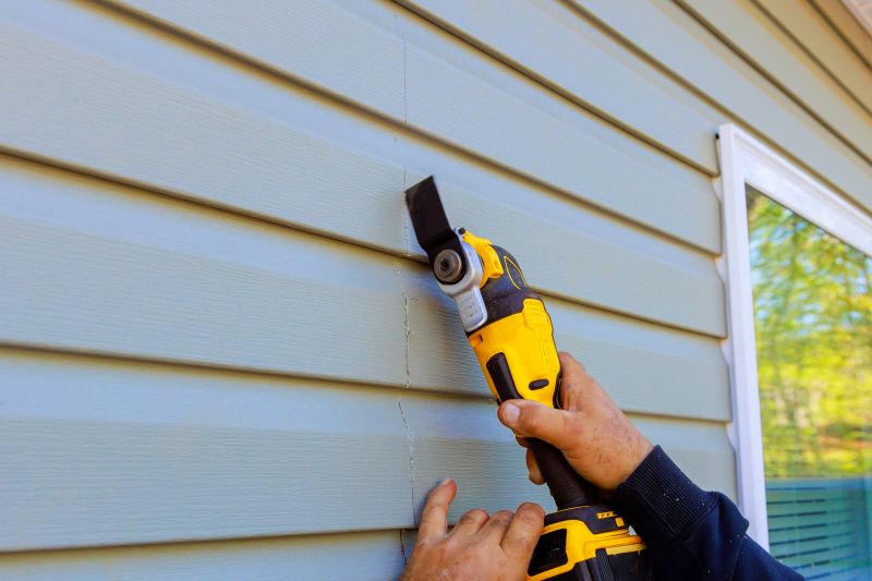 Vinyl Siding Repair Installation - Image 2